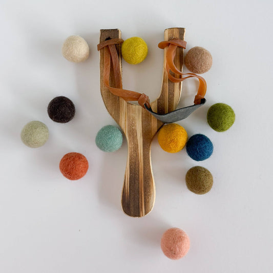 Wood Slingshot with 12 Felt Balls