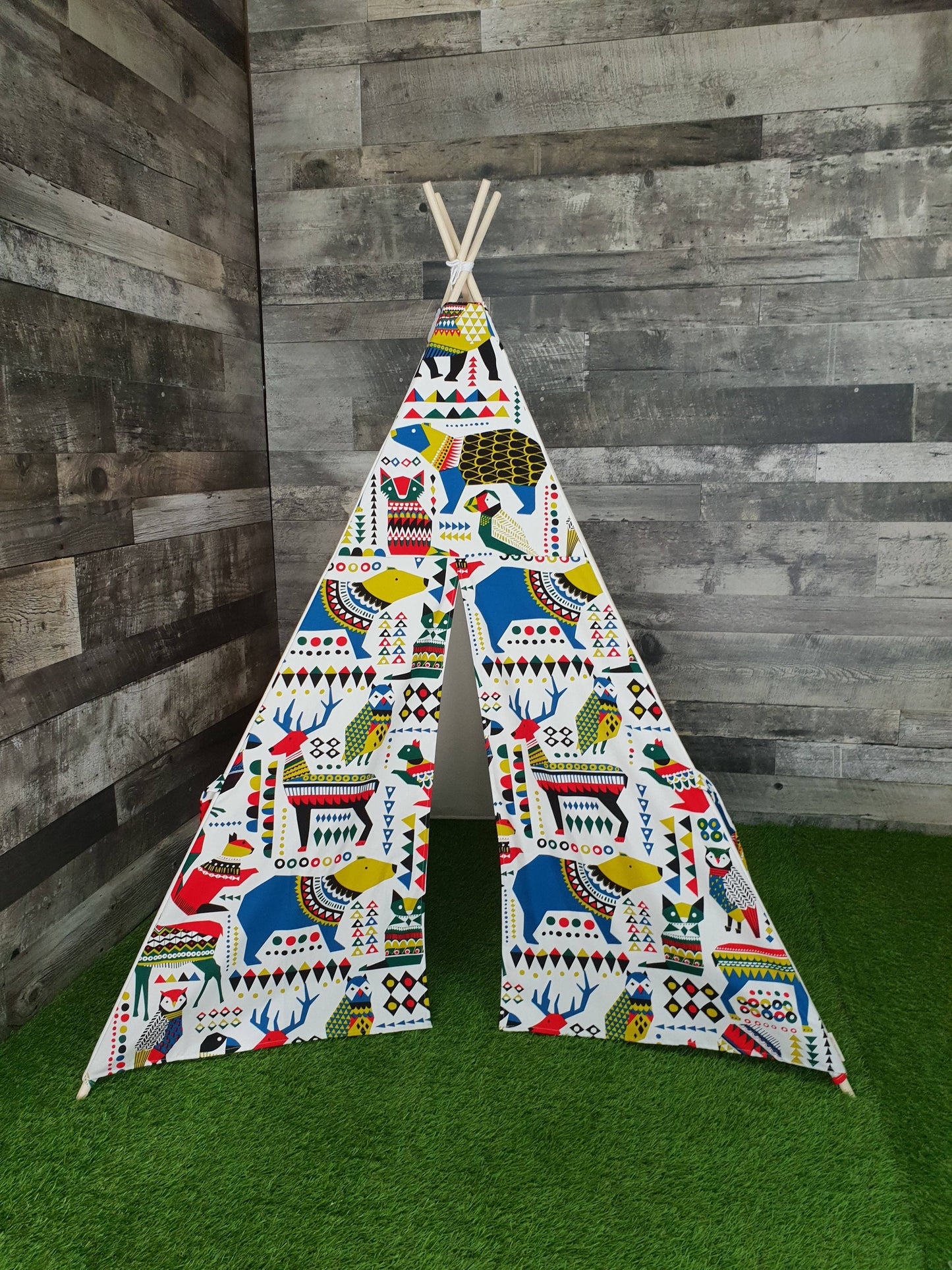 Jungle Dreams Play Tent